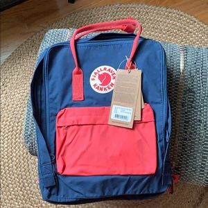 Fjaallraven backpack